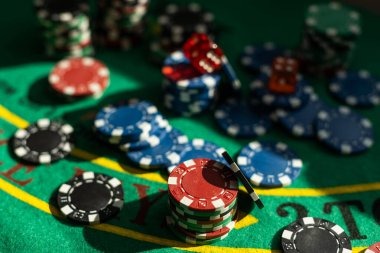 mega288 American Roulette betting interface on Android smartphone showing chip selection and table grid